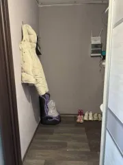 Квартира 40.80 кв. м в Челябинске по адресу ул. Профессора Благих, д. 61, кв. 109. Состоит из 1 жилой комнаты, общая площадь 40.80 кв. м, жилая площадь 18.50 кв. м. Кадастровый номер 74:36:0000000:31300.