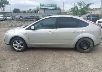 Ford Focus 2007 года. VIN: WF05XXGCD57U72908. Категория B. Двигатель: SHDA 7U72908. ПТС 77 ТУ 400955. Имущество в залоге.