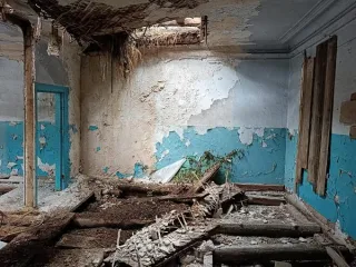 Нежилое здание 240,3 кв.м, склад 35 кв.м, земельный участок 659 кв.м, Рязанская область комплекс зданий: здание, назначение: нежилое, 2-х этажное, общей площадью 240,3 кв.м, К№ 62:04:0020103:1328, расположенное по адресу: Рязанская область, Касимовский район, р.п. Елатьма, ул. Луначарского, д.13…