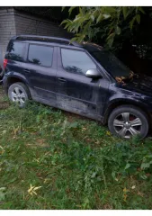 Skoda Yeti 2013 года выпуска. VIN/номер кузова: TMBLD45L6D6082024. Место осмотра: 420077, Республика Татарстан, г. Казань, ул. Береговая, д. 15.