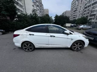 Автомобиль Hyundai Solaris. VIN Z94CT41DBDR318680. Состояние удовлетворительное, имеются следы эксплуатации, вмятины и сколы на кузове и элементах. ТС после длительного простоя, запуск ДВС не удался, транспортировка эвакуатором. Обременения и ограничения на распоряжение и эксплуатацию имущества…