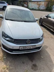 VW Polo, 2016, 110 лс, 144000 км, АКПП. Белый VW Polo 2016 г.в. Точный пробег неизвестен (указан со слов должника). Использовался в кар-шеринге в приморском городе. Сам не заводится, возможна транспортировка только на эвакуаторе. Документы в наличии (СТС и ПТС). Множественные мелкие царапины по…