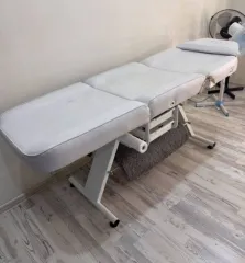 Кушетка медицинская процедурная.