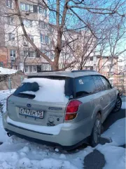 Subaru Outback 2003 года, 250 л.с., пробег 200000 км, полный привод, АКПП. Тип двигателя: бензиновый, кузов №: ВРЕ-005761. ТС не заводится, имеются дефекты по кузову.