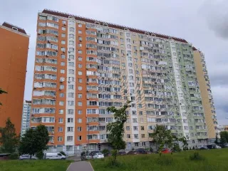 Нежилое помещение, 135,5 кв. м, г. Москва, ул. Авиаторов, д. 5, корп. 1, площадью 135,5 кв. м (этаж № 1), кадастровый номер: 77:07:0015007:4136. Назначение нежилого помещения: Свободное. Общая площадь: 135.5. Кадастровый номер: 77:07:0015007:4136.