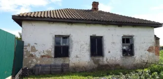 Земельный участок и здание конторы расположены по адресу: Воронежская область, Аннинский район, с. Архангельское, ул. Трудовая, д. 5 а. Земельный участок площадью 100 кв.м; здание конторы площадью 54,7 кв.м. Общая площадь: 54,7. Количество этажей: 1. Количество подземных этажей: 0. Кадастровый…