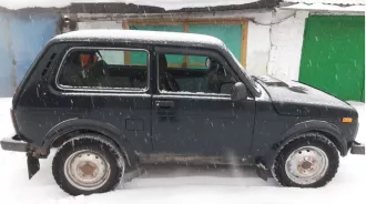 Имущество должника Брагина Б.Б.   Легковой автомобиль, марка: LADA, модель: 4x4, год изготовления: 2017, цвет: Темно Зеленый, VIN: XTA21214OH2284044, ПТС: 63ОР 943017, г/н: Х041ВМ138, изготовитель  страна : Россия, тип двигателя: Бензиновый, мощность двигателя, л. с.  кВт : 82.9, рабочий объем…