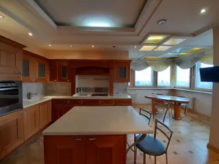 Жилое помещение (квартира), кадастровый номер: 77:08:0009019:1584, общей площадью 316,10 кв.м. 
Расположенное по адресу: г. Москва, ул. Маршала Бирюзова, д. 32, корп. 1, кв. 71, 
Дополнительная информация: имущество продается на условиях приобретения финансовым управляющим Тяпинской Е.Н…