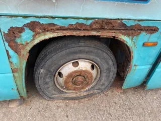 Ssang Transstar SB85 2000 года, государственный регистрационный знак КА57218, VIN KPDVBSCH1UR001530, цвет зеленый