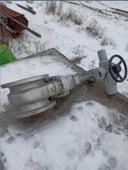 Лоток перфорированный оцинкованный 600х50х3000 в количестве 52 шт. Лоток неперфорированный оцинкованный 300х50х2500 в количестве 166 шт. Лоток перфорированный оцинкованный 400х50х3000 в количестве 25 шт. Аппарат ГКК-1-1-1-1,5-0,07-У. Изготовитель ООО "ПТИМАШ", зав. № 25. Аппарат…