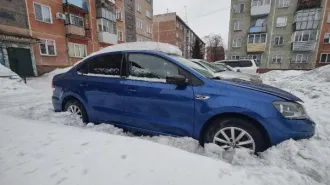 Volkswagen Polo 2017 легковой автомобиль, г/н М039УО154, VIN: XW8ZZZ61ZHG056176, цвет ярко-синий (залог, повтор). Вид транспорта: легковой автомобиль, год выпуска: 2017, государственный регистрационный знак: М039УО154, VIN номер: XW8ZZZ61ZHG056176, марка: Volkswagen, модель: Polo.