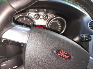 Ford Focus 2011 легковой автомобиль, марка: Форд, модель: Фокус, год изготовления: 2011, цвет: чёрный, VIN: X9FPXXEE0PBK56042, особенности технического состояния: пробег не подтвержден