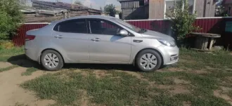 Kia Rio 2015 года, 107 л.с., пробег 124092 км. VIN Z94CB41AAGR287519.