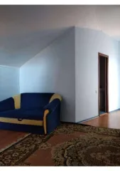 Дом 309,2 кв.м и земельный участок 1568 кв.м в селе Нижнее Санчелеево, Ставропольский район, Самарская область, улица Советская, д. 12. Объект индивидуального жилищного строительства в условно-удовлетворительном состоянии, внутренняя отделка требует косметического ремонта. Кадастровый номер дома…