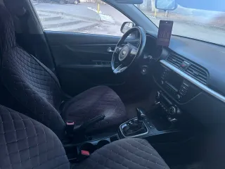 KIA RIO 2020 года выпуска, VIN Z94C24IBBLR192865 (в залоге у АО «Авто Финанс Банк»).