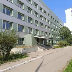 Здание 5521.2 кв.м и земельный участок 7374 кв.м, Москва, Керамический проезд, вл. 59, стр. 2. Комплекс имущества: 1. Земельный участок площадью 7374 +/- 30 кв.м, кадастровый номер 77:09:0002007:10667. Категория земель: земли населенных пунктов. Вид разрешенного использования: эксплуатация…