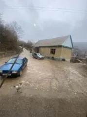 Жилой дом 237,7 кв.м, земельный участок 2342 кв.м, Чеченская Республика Жилой дом, площадью 237,7 кв.м., кадастровый номер 20:09:3101001:235; Земельный участок (для ведения личного подсобного хозяйства), площадью 2342+/-34 кв.м., кадастровый номер 20:09:3101001:9. Информация о коммунальных…