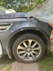 Land Rover Freelander 2009 года, 160 лс. Автомобиль Land Rover Freelander 2, 2009 года выпуска, VIN SALFA2BB8AH150564, цвет темно-серый.