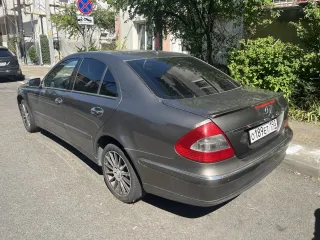 Mercedes-Benz E-Класс 2007, VIN: WDB2110521B225432, цвет кузова: Серый.