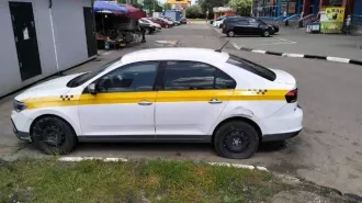 Volkswagen Polo, 2021 года выпуска, VIN XW8ZZZCKZNG014290, гос.рег.знак Е064М797. Автомобиль находится в залоге у АО «Кредит Европа Банк». Автомобиль на ходу.