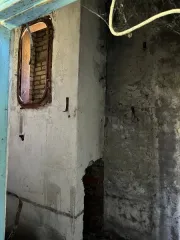 Канализационные насосные станции, здания общей площадью 390.6 кв.м в Хабаровском крае. Комплекс включает: Здание канализационной насосной станции №1, нежилое, 1-этажное, площадью 19.6 кв.м, кадастровый номер 27:21:0105014:47; Здание насосной станции перекачки, нежилое, 1-этажное, площадью 20 кв.м…