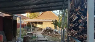 Земельный участок 667 кв.м и дом 85.9 кв.м, Ростовская область. Земельный участок площадью 667 кв.м., категория земель: земли населенных пунктов, для ведения личного подсобного хозяйства, кадастровый № 61:15:0130103:1247; жилой дом площадью 85,9 кв.м., кадастровый № 61:15:0130103:1584 (находятся в…