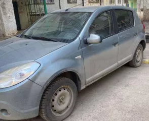 Лот №1 легковой автомобиль RENAULT  SR  Sandero, идентификационный номер  VIN  X7LBSRB1HAH337173