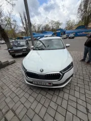 Должник ГУП ДНР "РЦ "ТОРГОВЫЙ ДОМ "УГОЛЬ ДОНБАССА". Автомобиль легковой комби (хэтчбек) SKODA OCTAVIA, 2021 г.в., регистрационный номер Е870УЕДНР, цвет белый, VIN: XW8AN4NX8NH008301, ТС 290740. Нач. цена: 1355699,38 руб., в т.ч. НДС 22%. Задаток: 203 360 руб. Должник ГУП ДНР "РЦ "ТОРГОВЫЙ ДОМ…