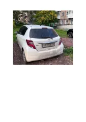Toyota Vitz 2002, легковой автомобиль комби (хэтчбек), 2002 г.в., VIN отсутствует, кузов № KSP1302167568, цвет белый, рабочий объем 996 см³, мощность 51.75/70.4 кВт/л.с.