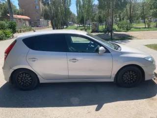 Hyundai i30 2011, автомобиль марки Hyundai модель i30 2011 г.в., VIN-номер TMADC51DACJ238543, ознакомление в рабочие дни с 10:00 до 18:00 по московскому времени, по согласованию по тел 89992486766, эл. почта sales@flbankrot.ru, дата, место и время ознакомления согласовываются по телефону.