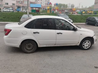 Lada Granta, 2017 автомобиль легковой, марка: Lada, модель: Granta, VIN: XTA219010H0489381, гос. рег. номер: К783УА13, год изготовления: 2017. Двигатель 87 л.с., состояние: нет информации., пробег 200 115км.