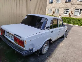 LADA 21074 2007 автомобиль легковой идентификационный номер VIN XTA21074D72549025 марка модель ТС ВАЗ 21074 LADA 2107 тип ТС легковой категория ТС D год изготовления ТС 2007 модель № двигателя 21067 8837654 шасси рама отсутствует кузов 2549025 цвет ярко-белый мощность двигателя 74.1 л.с. 54.5 кВт…