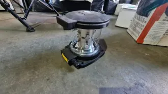 Навигационные лампы Rot Hell Weib Stark годный остаток: лампа навигационная с маркировкой «rot. hell 30455 3sm» - 1 шт.; лампа навигационная с маркировкой «rot. Hell 25456» - 1 шт.; лампа навигационная с маркировкой «rot. hell 30249 3sm» - 1 шт.; лампа навигационная с маркировкой «11242 3sm» - 1…