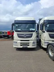 Dongfeng KX 4x2 2023 седельный тягач Dongfeng KX 4x2, 2023 года, LGAG3DV24P8839536