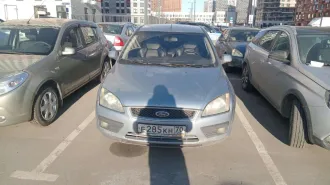 Ford Focus, 2005 легковой автомобиль седан ford focus, 2005 г.в., vin: x9f4xxeed45r60951, кузов № x9f4xxeed45r60951, цвет светло-серо-голубой, рабочий объем: 1596, мощность (квт/л.с.): 73.53/100.0, транспортное средство в залоге у банк втб (публичное ао).