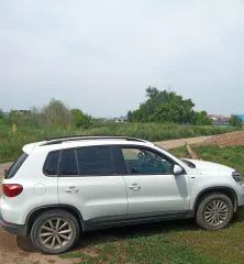 Volkswagen Tiguan, 2016 Легковой автомобиль ФОЛЬКСВАГЕН ТИГУАН, 2016 г.в., VIN: XW8ZZZ5NZHG103849, кузов № XW8ZZZ5NZHG103849, цвет БЕЛЫЙ, мощность двигателя кВт/л.с.: 131.7/179.0 (Горит значок двигателя)