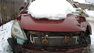 Lifan X50 2015 А/м Lifan X50 тёмно - вишневого цвета, 2015 г.в., гос. №X187MO 152, VIN X9W215851G0002976, после ДТП, в разбитом состоянии, повреждены кузов, стёкла и двери, зарегистрировано ограничение