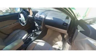 FAW Besturn B50, 2012 года, 103 л.с., марка: FAW, модель: Besturn B50, год изготовления: 2012, цвет: черный, VIN: LFPH3ACC8C1D30153, мощность двигателя, л. с. (кВт): 103,4, рабочий объем двигателя, куб. см: 1595. Имущество находится в залоге у ООО ПКО «Филберт» (ИНН 7841430420, ОГРН 1107847250961).
