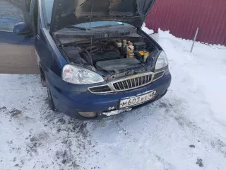 Легковой автомобиль DAEWOO   РЕЗЗО, 2001 г.в, VIN KLAUF75Z12K726673, цвет   синий, номер кузова  прицепа  VIN KLAUF75Z12K726673, мощность двигателя   121 л.с., объем двигателя 1998 см. куб. автомобиль не заводится, не на ходу. Имущество принадлежит на праве собственности супругу Усачевой Елены…