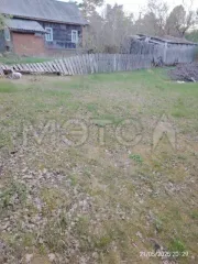 Земельный участок площадью 794 кв.м и здание площадью 35.9 кв.м в Вологодской области. Кадастровый номер участка: 35:03:0201027:73. Местоположение: Вологодская область, Белозерский район, сельское поселение Шольское, село Зубово, улица Новая, дом 14. Вид права: общая долевая собственность…