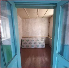 Доля в жилом здании 40,9 кв.м в Саратовской области. 1/2 доля в праве на жилое здание, площадь 40,9 кв.м. Адрес: Российская Федерация, Саратовская область, Красноармейский муниципальный район, Гвардейское муниципальное образование, село Каменка, улица Коммунистическая, дом 55/2. Кадастровый номер…