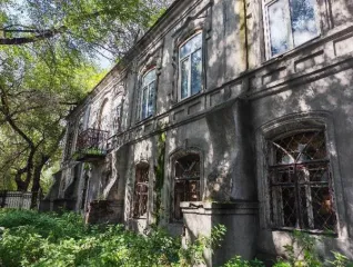 Объект культурного наследия 582,8 кв.м Кемеровская область Продажа находящегося в федеральной собственности объекта недвижимого имущества площадью 582,8 кв. метра (кадастровый номер 42:30:0102004:2829), являющегося объектом культурного наследия регионального значения, находящимся в…