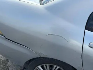 Mitsubishi Lancer 2004 года, 90 л.с., пробег 193880 км. Легковой автомобиль. Mitsubishi Lancer 1.6л, 2004 г.в., ГРЗ Х598ТК96, VIN JMBSNCS3A4U008391.