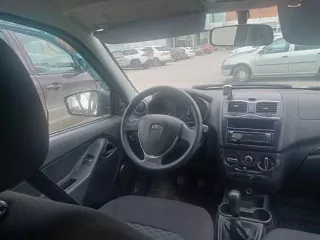 LADA GRANTA, VIN: XTA219110L0360316, 2020 г., госномер К429ХС702. В залоге у АО «ТБанк». На момент публикации запреты на регистрационные действия отсутствуют. Регион местонахождения — г. Уфа, Респ. Башкортостан. Автомобиль в исправном состоянии, после ДТП, в настоящее время не эксплуатируется.