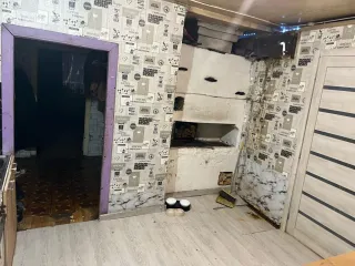1/7 доли земельного участка площадью 591 кв.м, назначение: земли населенных пунктов, адрес: 610015, Кировская обл, г Киров, ул Нахимова, д 9, кадастровый номер 43:40:000841:32, и 1/7 доли здания площадью 60.2 кв.м, назначение: жилое, адрес: 610015, Кировская обл, г Киров, ул Нахимова, д 9…