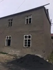 Административное здание 667.7 кв.м Республика Дагестан Земельный участок с кадастровым номером 05:32:000001:785, с расположенным на нем объектом недвижимого имущества - Административное здание с КН 05:32:000001:1425, по адресу: Республика Дагестан, р-н Рутульский, с. Рутул Вид ограничений и…