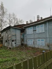 Нежилое здание 338,9 кв.м и земельный участок 1146 кв.м, г. Великий Устюг, Вологодская область. Нежилое здание 35:10:0103015:39 и земельный участок 35:10:0103015:17, находящиеся по адресу: Вологодская область, г. Великий Устюг, ул. Красная, д. 63. Нежилое здание с кадастровым номером…