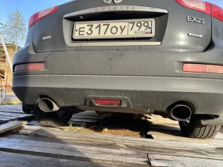 Инфинити ЕХ25 2011 года, VIN: JN1TDNJ50U0600686.