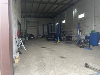 Земельный участок общей площадью 1924 +/- 15 кв.м с кадастровым номером 70:20:0000001:3716 расположен по адресу: Российская Федерация, Томская область, Городской округ город Стрежевой, город Стрежевой, ул. Коммунальная, участок 148. Категория: земли населенных пунктов, вид разрешенного…