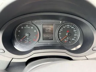 Audi Q3, 2015 года, 150 лс, 205000 км, АКПП, идентификационный номер (VIN) WAUZZZ8UXFR012103.
